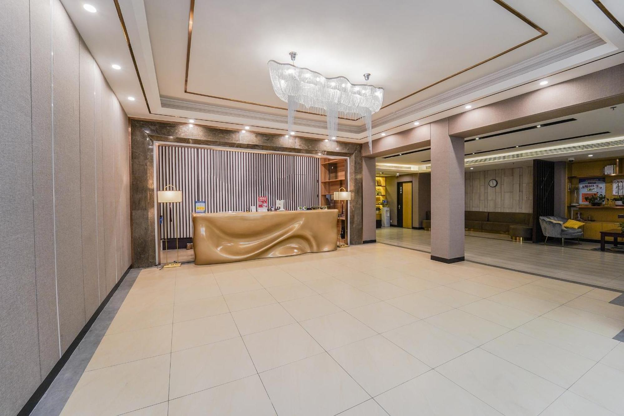 Dihang Boutique Pudong Airport Branch - Provides Shuttle Service To Pudong Airport And Disneyland Shanghai